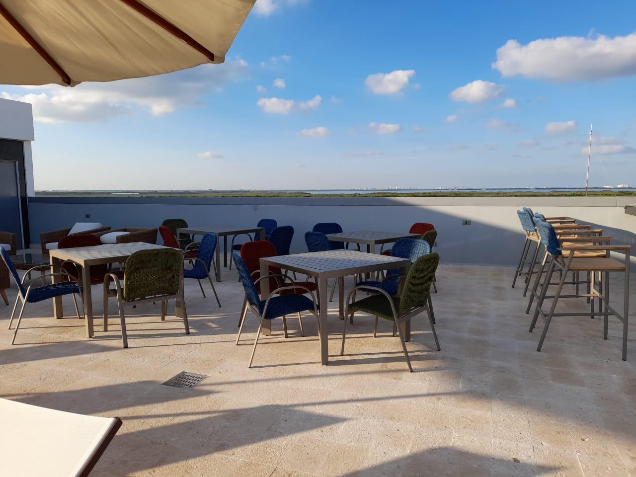 Residence Inn By Marriott Cancun Hotel Zone エクステリア 写真