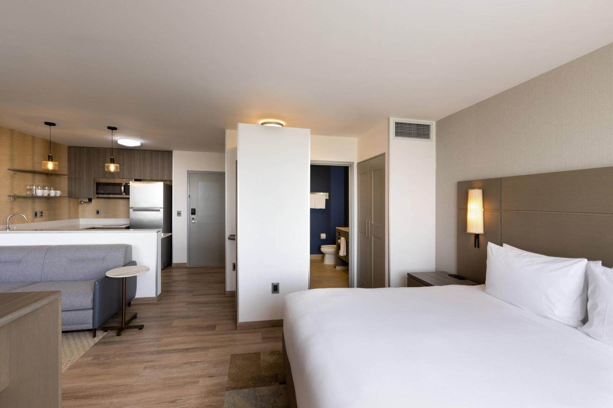 Residence Inn By Marriott Cancun Hotel Zone エクステリア 写真