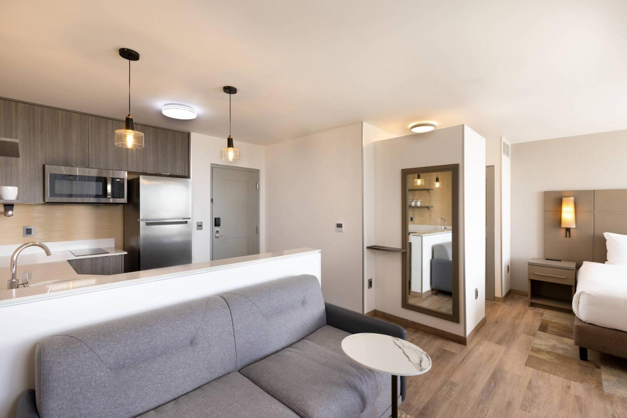 Residence Inn By Marriott Cancun Hotel Zone エクステリア 写真