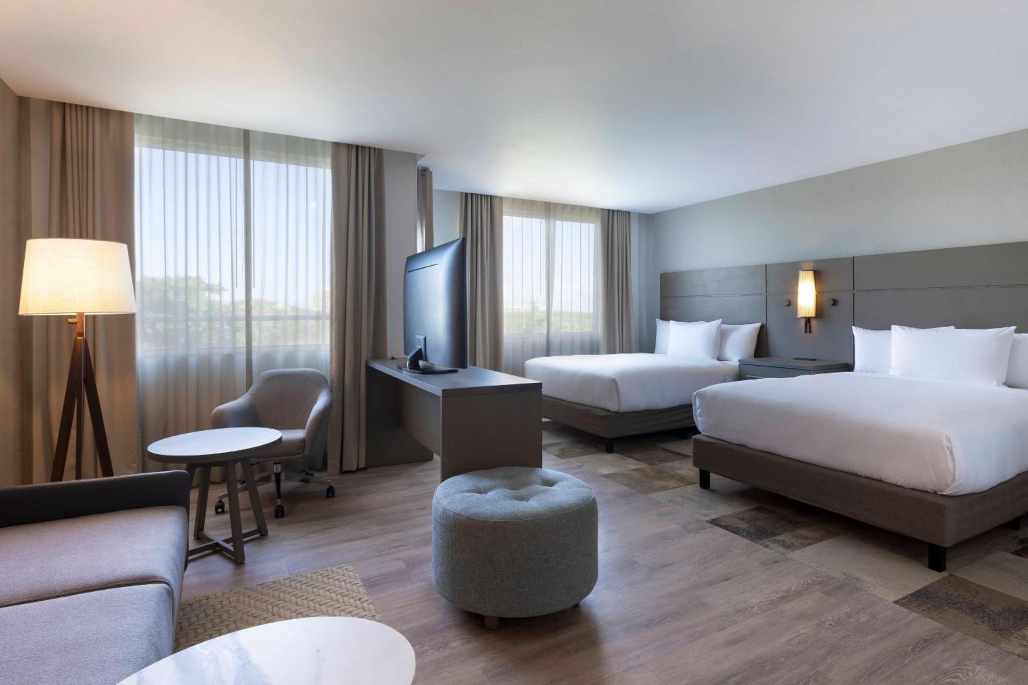 Residence Inn By Marriott Cancun Hotel Zone エクステリア 写真