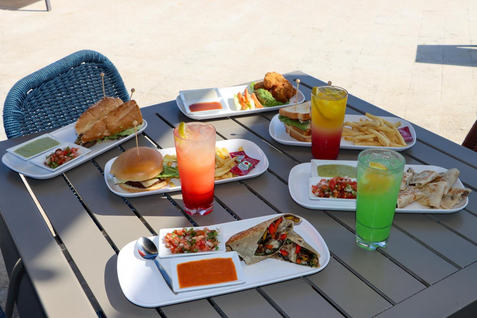 Residence Inn By Marriott Cancun Hotel Zone エクステリア 写真